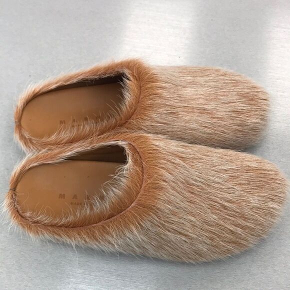 Women's Tan Faux Fur Slip-On Shoes - Picture 2 of 7
